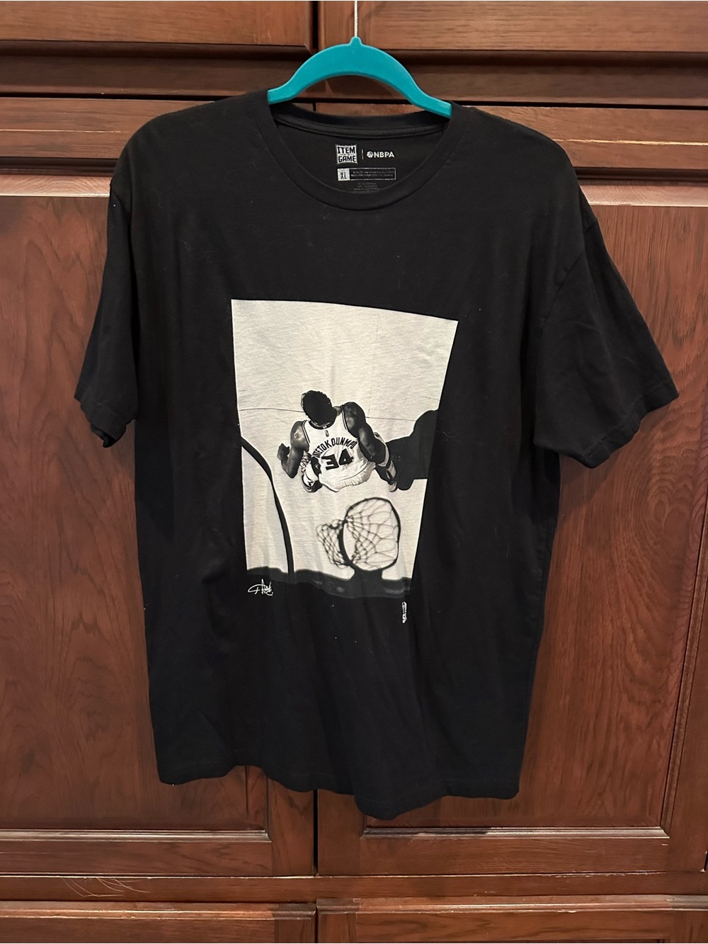 Giannis tee sz XL